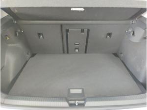 Volkswagen Golf Life 1.5 TSI AHK/LED/Standhz/RFKam/10.30Garantie