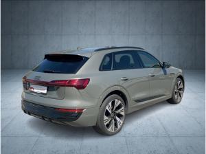 Audi Q8 e-tron S line 55 qu. PANO HUD Matrix 22 AHK