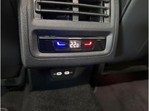 Volkswagen Golf VIII 1.5 eTSI 110 kW R-Line - Gitter Summer Deal!☀️🏖️