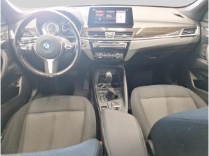 BMW X1 xDrive 25e Advantage - Haustürlieferung inkl.*PDC*Tempomat*Klima*SHZ*Schiebedach