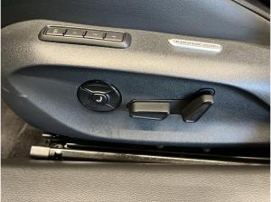 Volkswagen Passat Business 1.5 eTSI DSG 360 ACC AUT Kam.