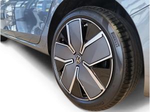 Volkswagen Passat 1.5 eHybrid OPF DSG Elegance