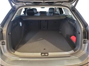 Volkswagen Passat 1.5 eHybrid OPF DSG Elegance