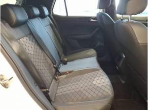 Volkswagen T-Cross R-Line 1.5 TSI DSG -Matrix-LED GJR AHK Rear View SHZ Navi IQ.Drive CarPlay LM