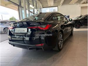 BMW i4 eDrive35 Innovationsp. Klimaaut. Memory vorn