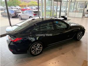 BMW i4 eDrive35 Innovationsp. Klimaaut. Memory vorn