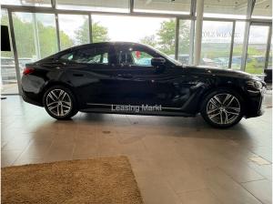 BMW i4 eDrive35 Innovationsp. Klimaaut. Memory vorn