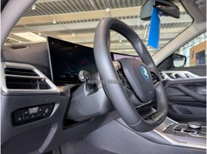 BMW i4 eDrive35 Innovationsp. Klimaaut. Memory vorn