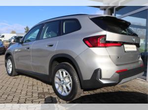 BMW X1 sDrive20i AHK/360°/Head-Up/DrivingAss.+/Adapt.LED