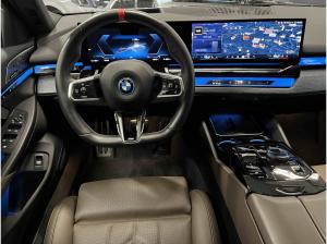 BMW i5 M60 xDrive M Sport Pro HUD ACC 360°KAM RFK NAVI