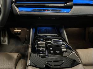 BMW i5 M60 xDrive M Sport Pro HUD ACC 360°KAM RFK NAVI