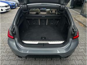 BMW 330 e xDrive Touring M Sport PRO //Leder Stop&Go AHK