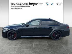 BMW M5 Limousine Bowers & Wilkins M Carbon Exterieurpaket