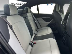 BMW M5 Limousine Bowers & Wilkins M Carbon Exterieurpaket