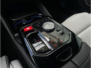 BMW M5 Limousine Bowers & Wilkins M Carbon Exterieurpaket