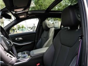 BMW M340i xDrive MSport + Pano + H/K + AHK + 19