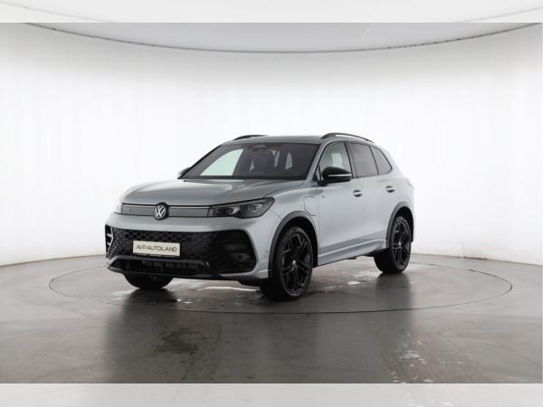Volkswagen Tiguan 1.5 TSI DSG eHybrid R-Line BLACK STYLE | LEDER | PANO | AHK | SOFORT VERFÜGBAR