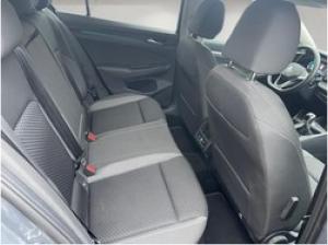 Volkswagen Golf VIII Lim. Active 1.5 TSI - LED Plus HUD Navi IQ.Drive Standhzg. LM EPH Allseason
