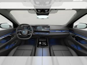 BMW i5 eDrive40 RFK SHZ PDC V+H DAB LED