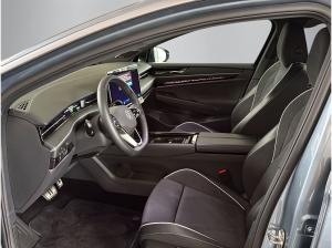 Volkswagen ID.7 Tourer Pro +WÄRMEPUMPE+AHK+KAMERA+