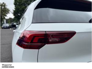 Volkswagen Golf 1.5 eTSI DSG NAVI PANO KAM ACC LED SHZ PDC LM