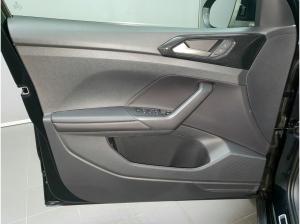 Volkswagen T-Cross R-Line 1.0 DSG (Ulm) Rückfahrkam./Sitzheiz./AHK