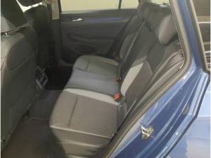 Volkswagen Golf VIII Variant 1.5 eTSI Goal - + DSG + AHK + Navi + Klima + LED-Plus