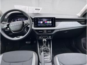 Skoda Scala 1.5 TSI Tour DSG Optik schwarz Matrix Navi ACC RFK