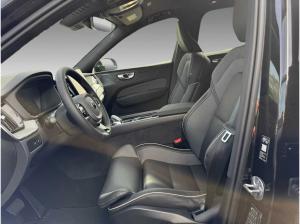 Volvo XC60 T8 Plus Black Edition