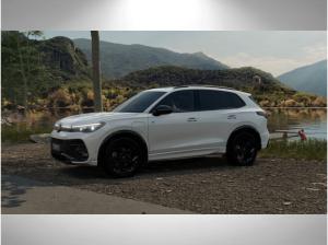 Volkswagen Tiguan R-Line 1,5 l eHybrid ( / DSG AHK Panorama Soundsystem
