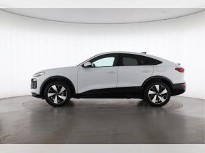 Audi Q6 e-tron Q6 Sportback e-tron Umgebungskam. +Winterreifen