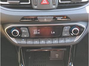 Hyundai i30 1.0 T-GDI Advantage *LED*NAVI*DAB*SHZ*PDC*KAM