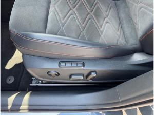 Seat Leon FR 1.5 E Hybrid Black Paket Matrix Beam Connect Plus