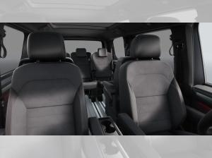 Volkswagen T7 Multivan LÜ / AHK, 7-Sitzer, Panoramaglasdach