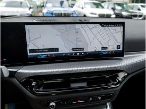 BMW 330 330i xDrive M Sport Glasd. DA H/K Adap.LED PA+