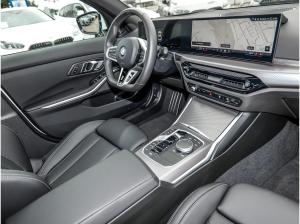BMW 330 330i xDrive M Sport Glasd. DA H/K Adap.LED PA+