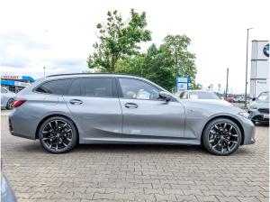 BMW 330 330i xDrive Touring M Sport HUD PANO ACC AHK LED