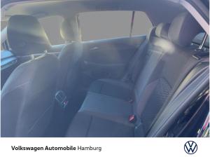 Volkswagen Golf VIII 1.5 TSI AHK LED-Licht Navi CarPlay PDC
