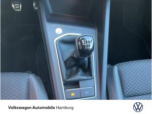 Volkswagen Golf VIII 1.5 TSI AHK LED-Licht Navi CarPlay PDC