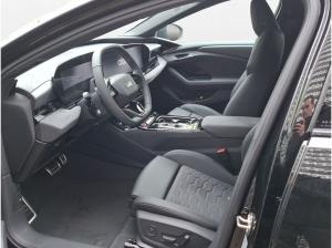 Audi A6 Avant S line business e-tron quattro