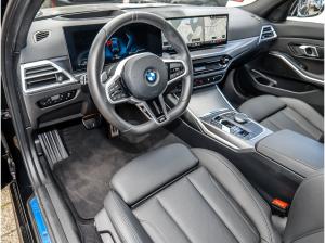 BMW 318 318i Touring M Sport HuD LED PA+ HiFi DAB