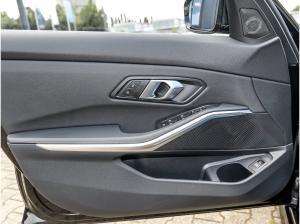BMW 318 318i Touring M Sport HuD LED PA+ HiFi DAB