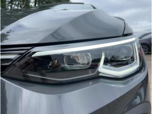 Volkswagen Golf VIII 2.0 TSI DSG GTI Panorama LED Navi