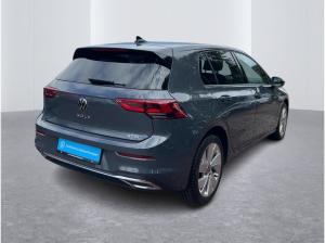 Volkswagen Golf VIII 1.5 eTSI Style DSG LED AHK ACC