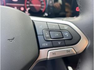 Volkswagen Golf VIII 1.5 eTSI Style DSG LED AHK ACC
