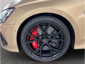 Audi RS3 Limo*Keramikbremse*360°Kamera*Sonos*