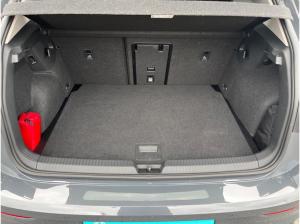Volkswagen Golf VIII Lim. GOAL 1.5 eTSI  DSG - SHZ Matrix-LED Navi ACC Rear View PDC AHK LM CarPlay