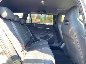 Skoda Superb Combi Sportline 1.5 TSI iV DSG *SHZ*AHK*