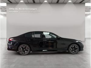 BMW 520 d Limousine M Sport // AHK // Aktive Sitzbelüftung vorn //  Driving Assistant Professional // Harman