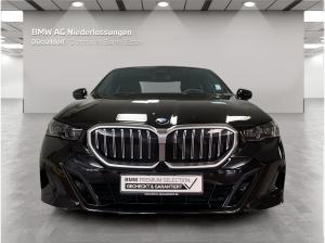 BMW 520 d Limousine M Sport // AHK // Aktive Sitzbelüftung vorn //  Driving Assistant Professional // Harman